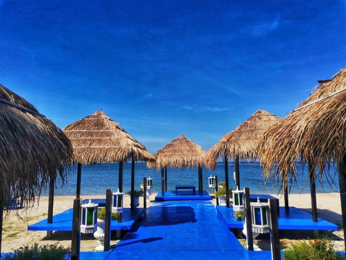 Beach Walk Boutique Resort Bangsaen Exteriör bild