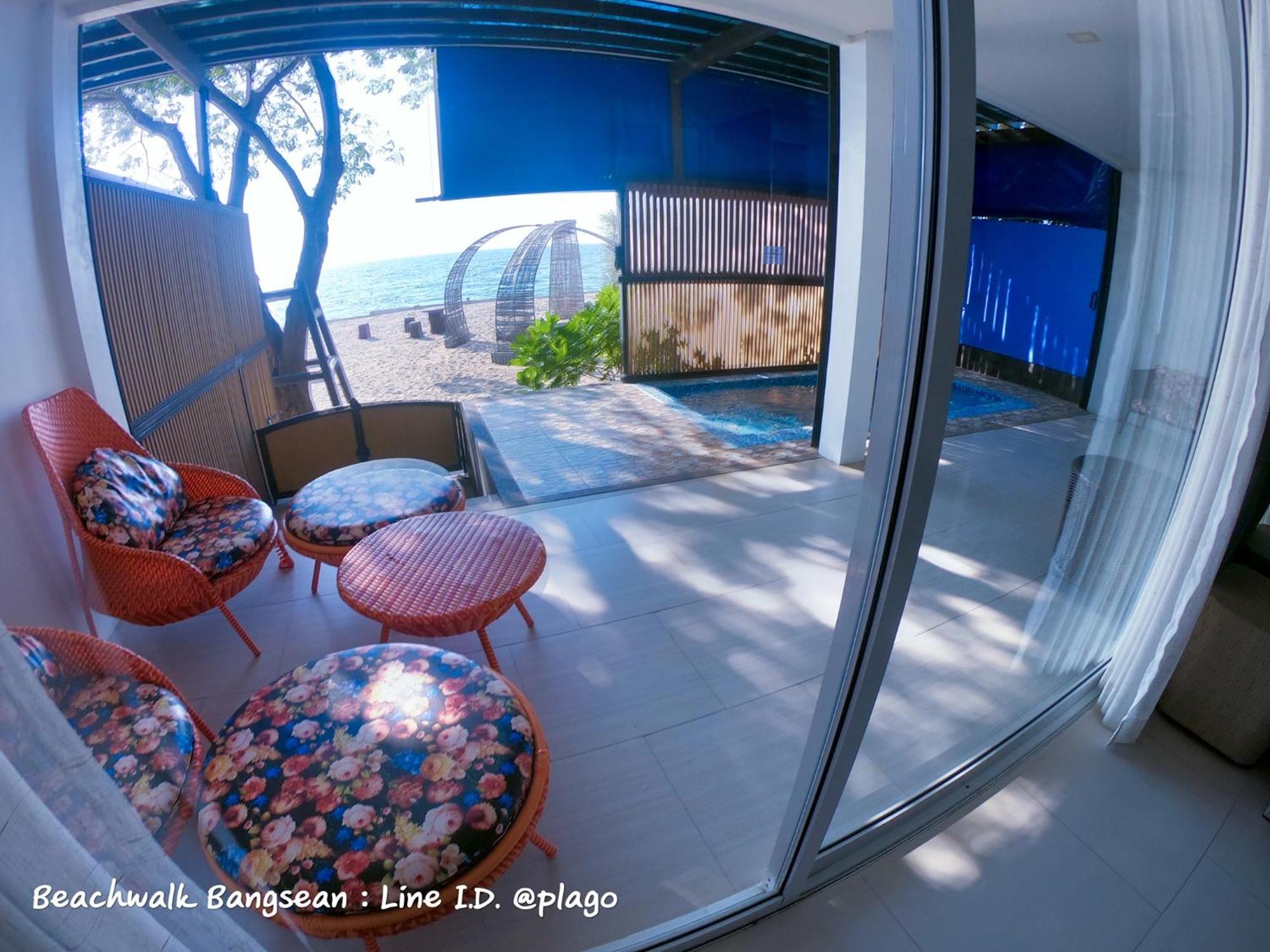 Beach Walk Boutique Resort Bangsaen Rum bild