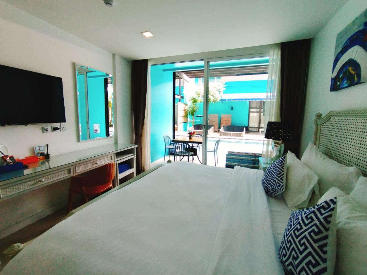 Beach Walk Boutique Resort Bangsaen Rum bild