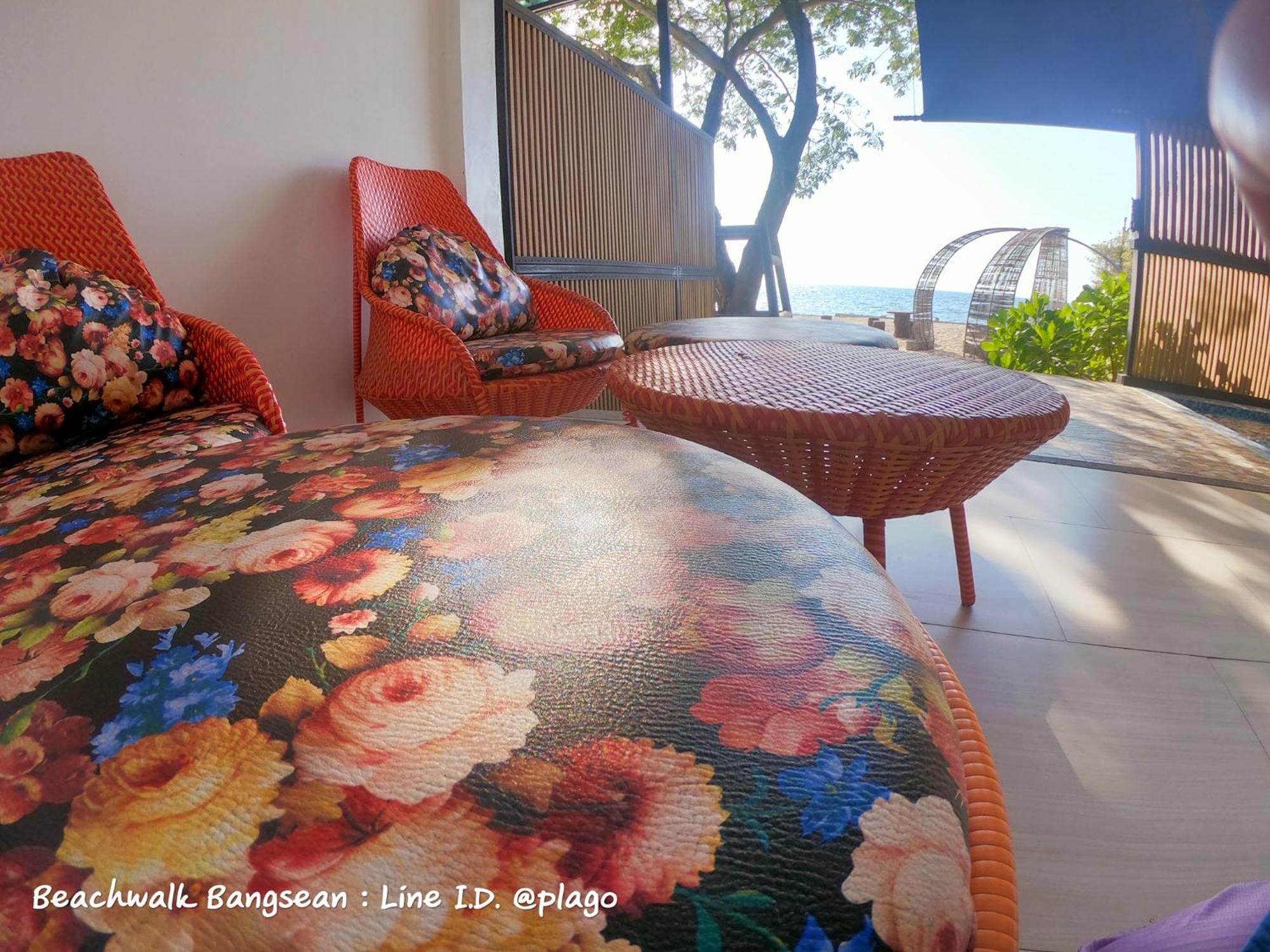 Beach Walk Boutique Resort Bangsaen Rum bild