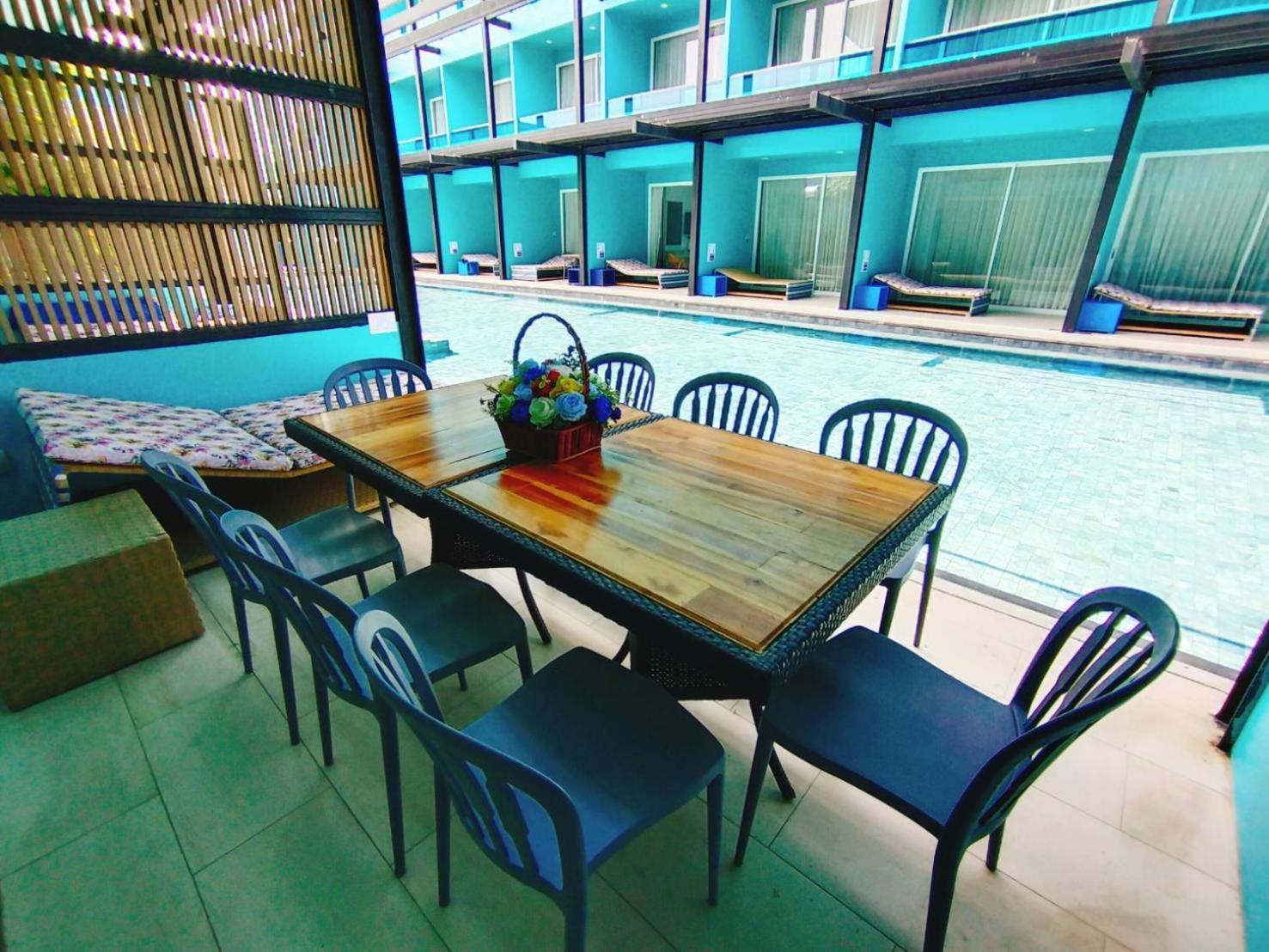 Beach Walk Boutique Resort Bangsaen Rum bild